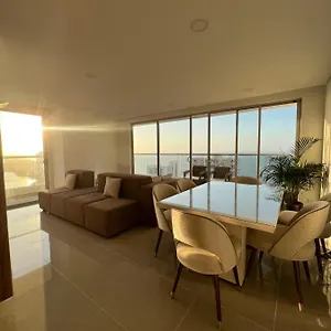 Comodidad, La Mejor Vista Al Mar Y Ubicacion En Apartment